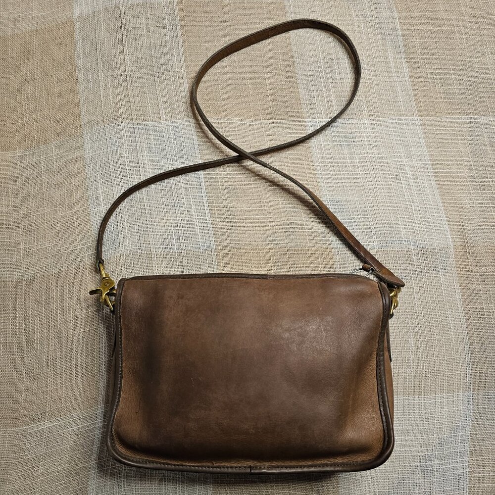 Vintage Coach Preppy Coastal Grandmother Western Tan Leather Crossbody Purse